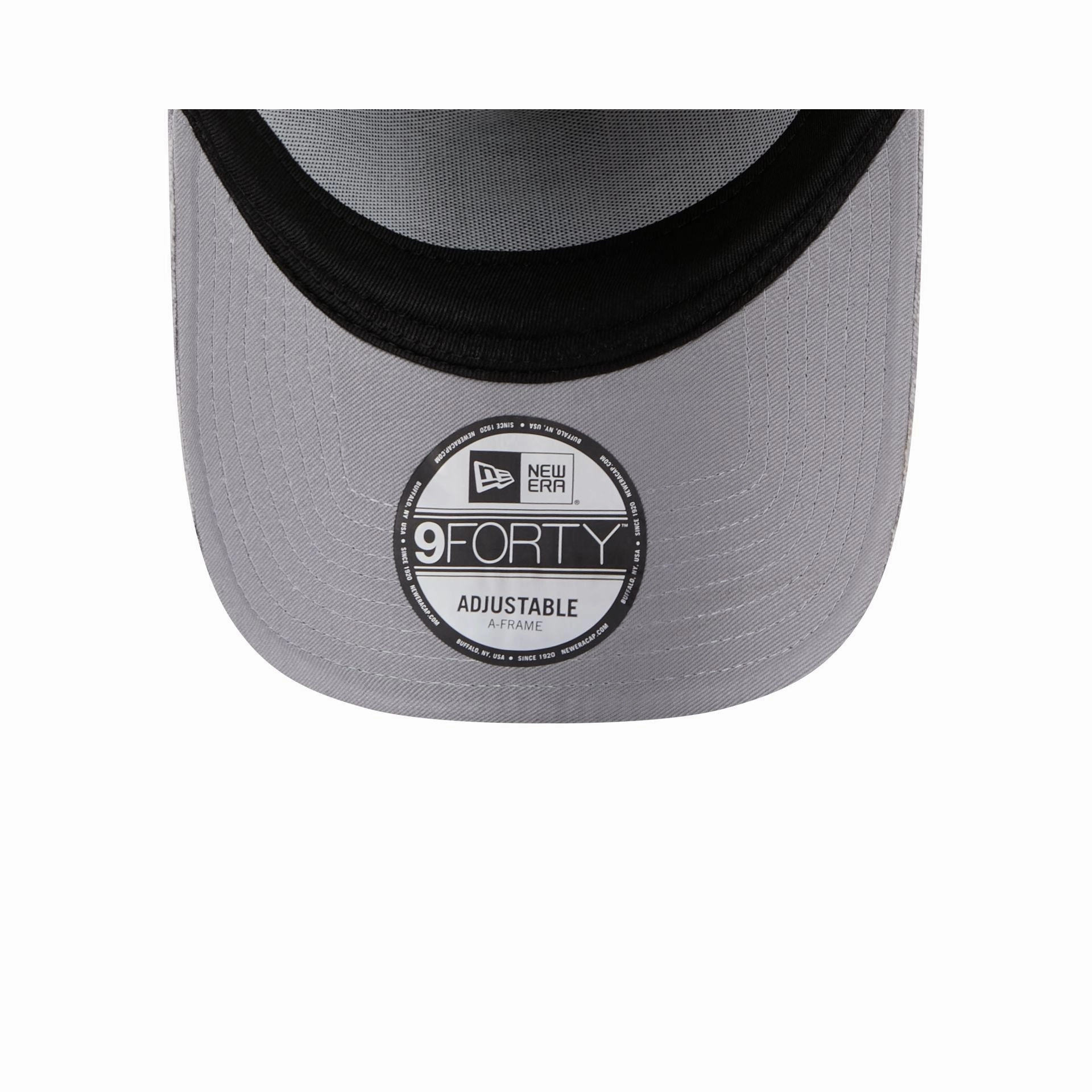 Boston Red Sox Seasonal Corduroy 9FORTY A-Frame Snapback