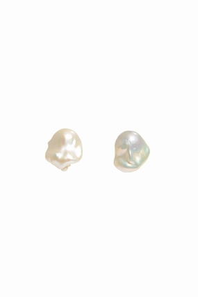 Earrings in Baroque Freshwater Pearl & 18K Yellow Gold